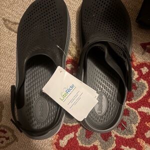 New CROCS LiteRide 360 Black Clogs